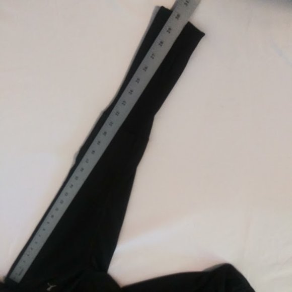 Puma women's size L black and yelllow lightweight hooded jacket - Picture 8 of 16